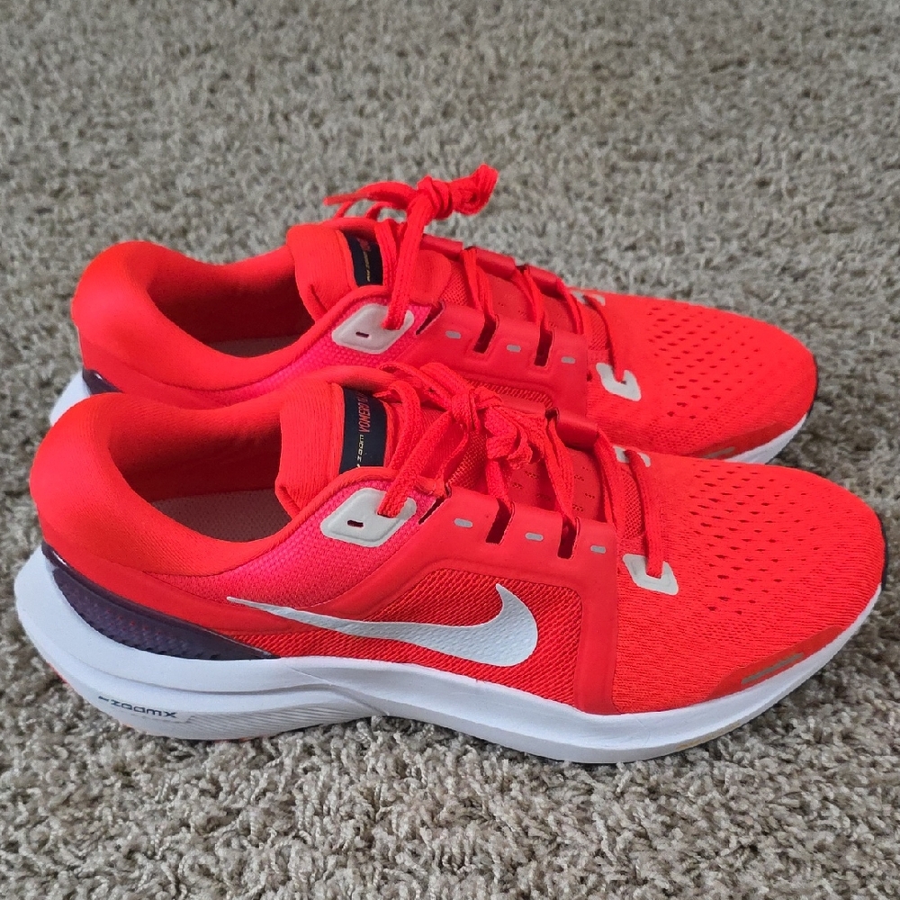 Nike Men's/Unisex Running Shoes - Bright Coral/Red with White Swoosh